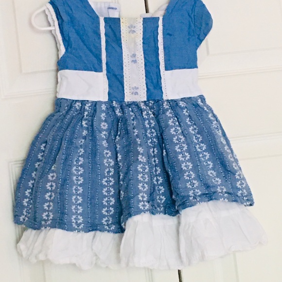 Dress - Picture 1 of 2